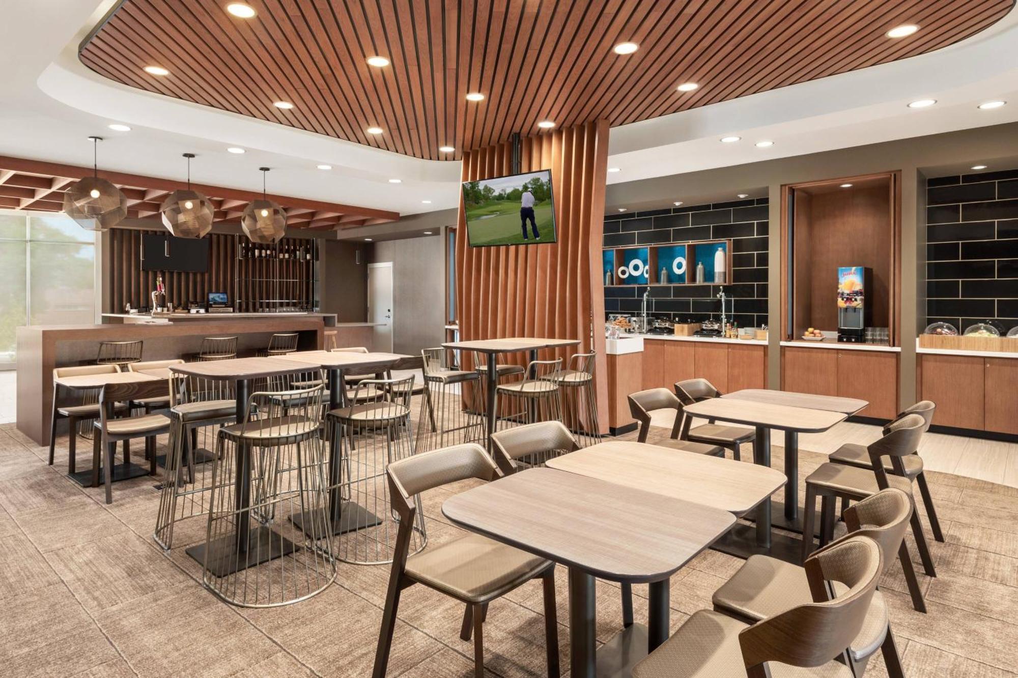 Springhill Suites By Marriott Milwaukee West/Wauwatosa Kültér fotó